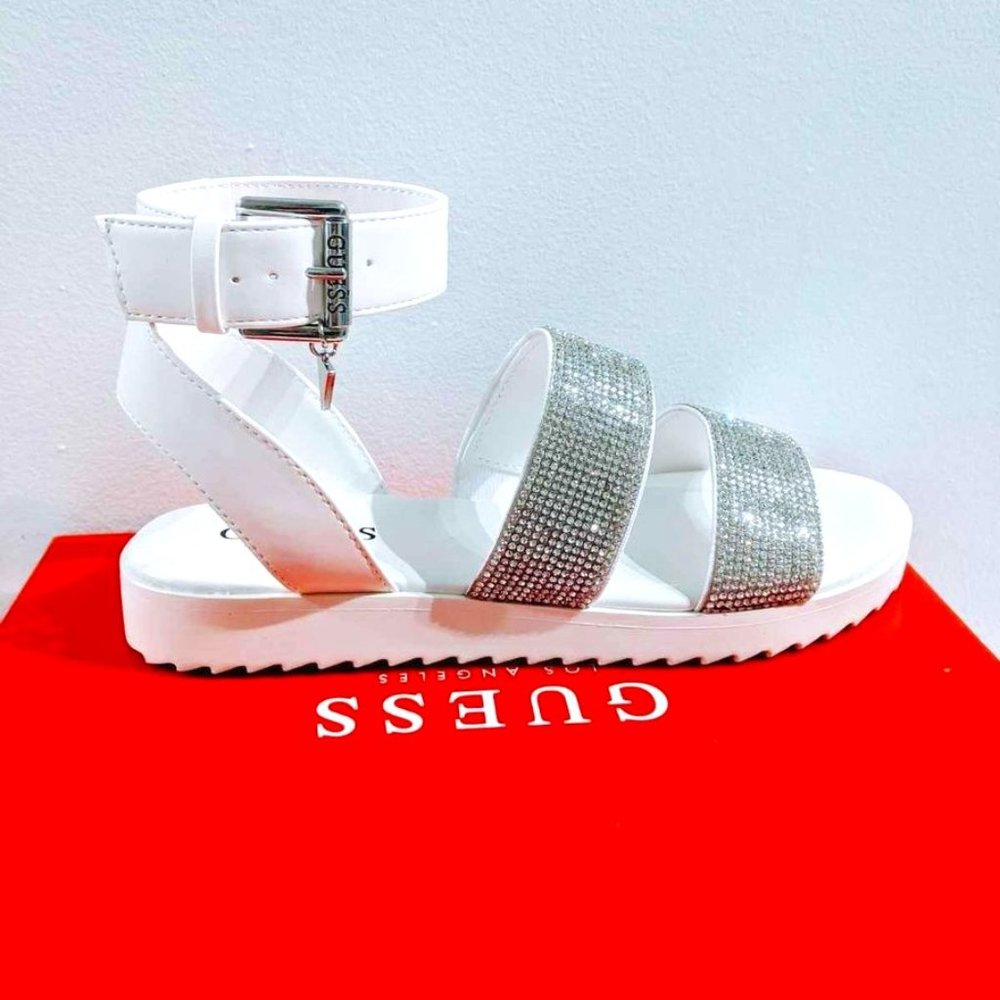 Guess Sandals Size 5.5